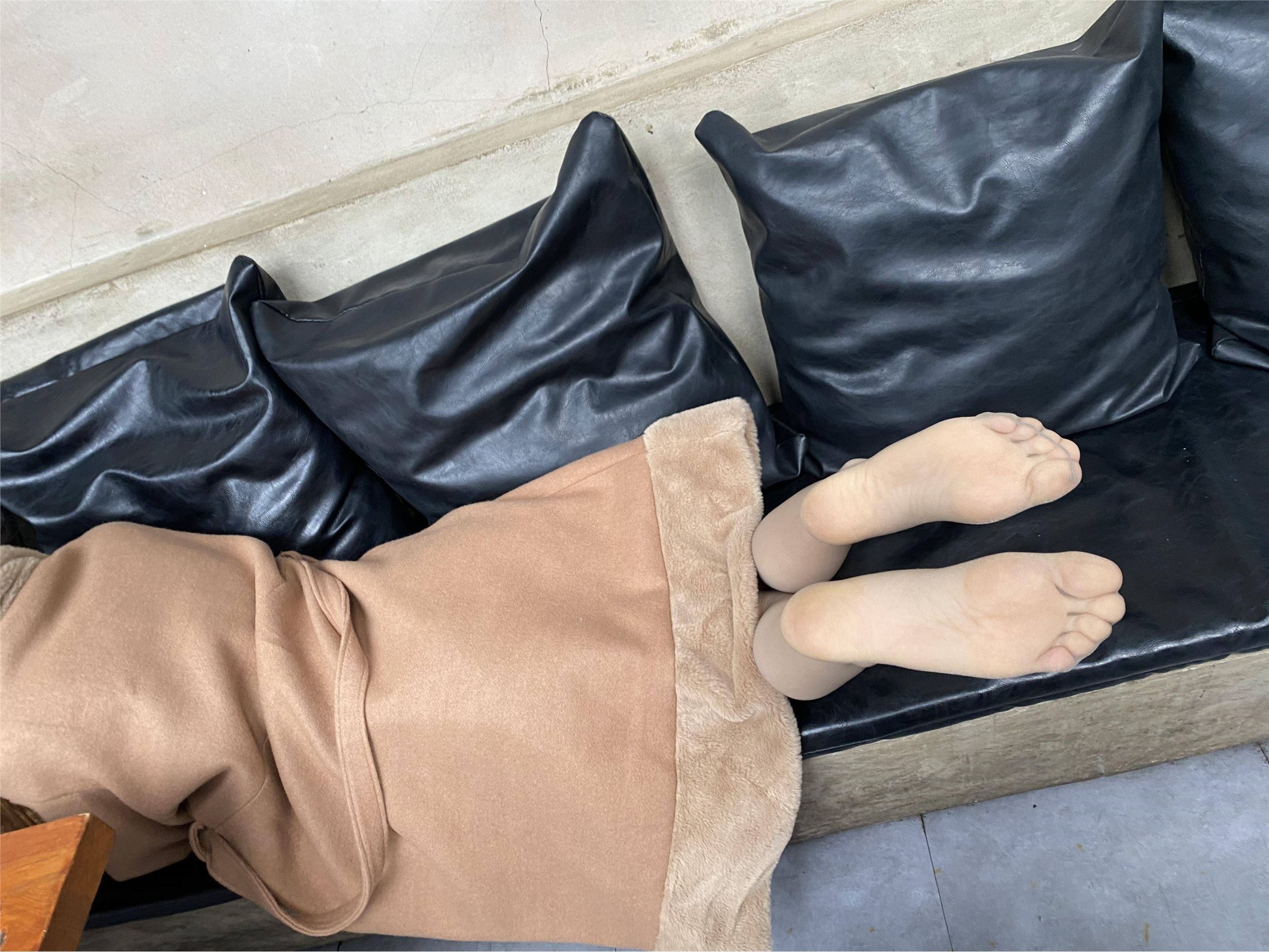 MussGirl慕丝女郎  NO.160 红色皮裙肉丝